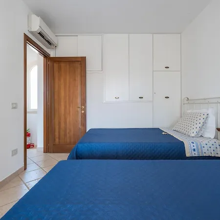 Villa In Un Piccolo Paradiso *