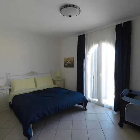 In Un Piccolo Paradiso Villa