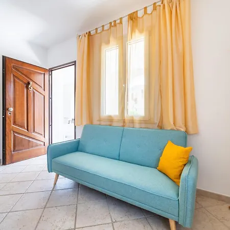 In Un Piccolo Paradiso Villa
